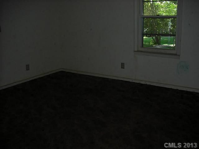 1022 S Parker St, Monroe, NC 28112