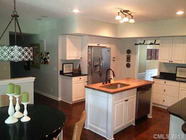 6413 Skyline Dr, Charlotte, NC 28269