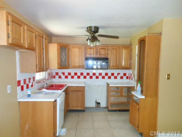 634 Tilden Rd, Charlotte, NC 28214
