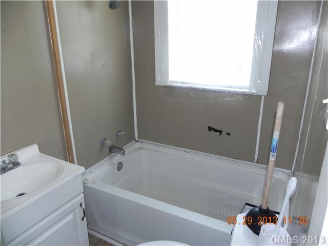 418 Mcgill Ave, Concord, NC 28027