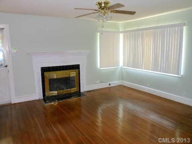 8624 Old Plank Rd, Charlotte, NC 28216