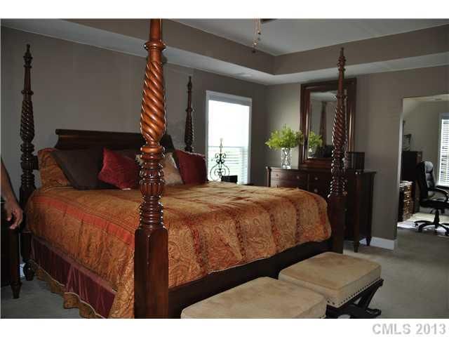 2464 Treeline Dr, Concord, NC 28027