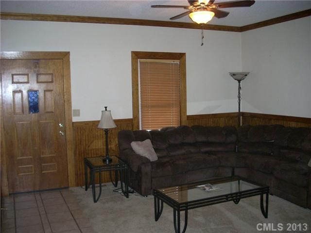 609 E 11th St, Kannapolis, NC 28083