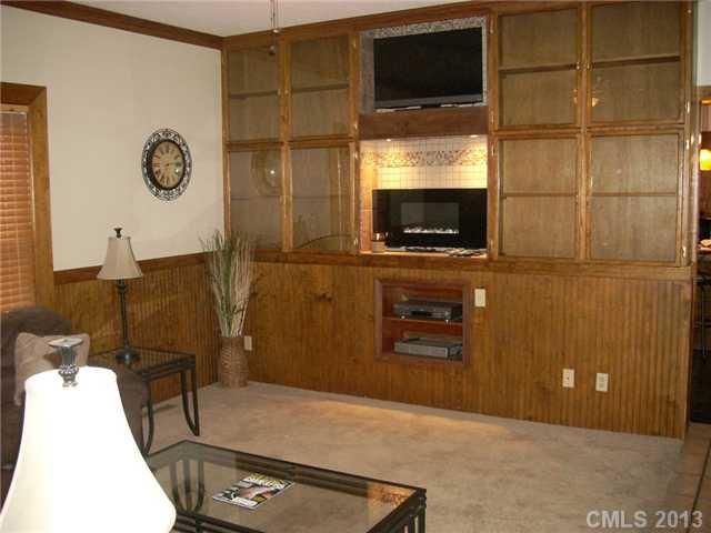 609 E 11th St, Kannapolis, NC 28083