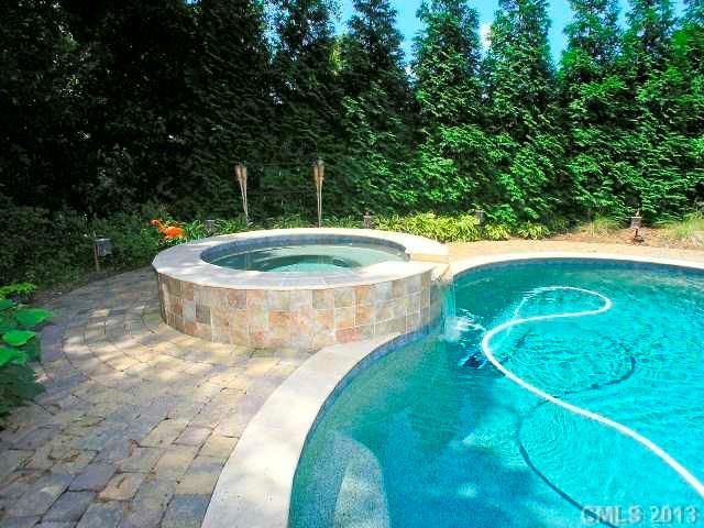 4718 Hardwick Rd, Charlotte, NC 28211