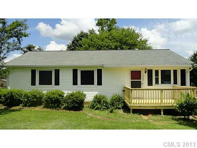 1302 Dean Dr, Dallas, NC 28034