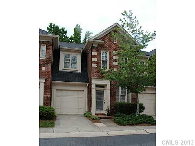 977 Park Slope Dr #5, Charlotte, NC 28209