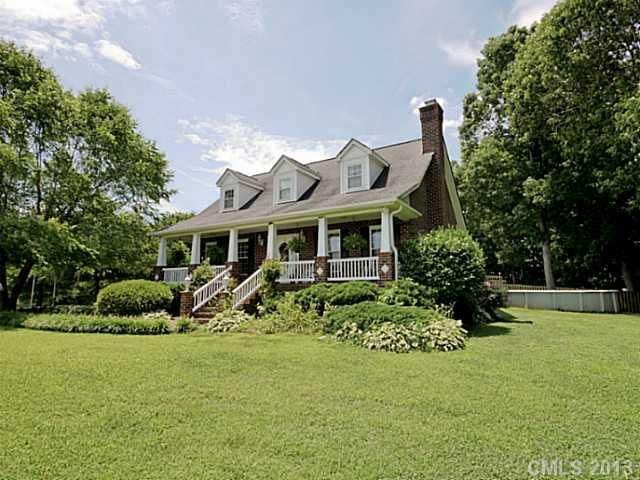 611 Sandy Ridge Rd, Monroe, NC 28112