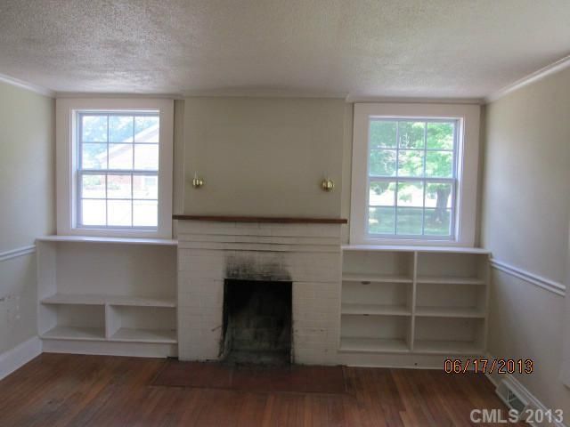 1910 Pennsylvania Ave, Kannapolis, NC 28083