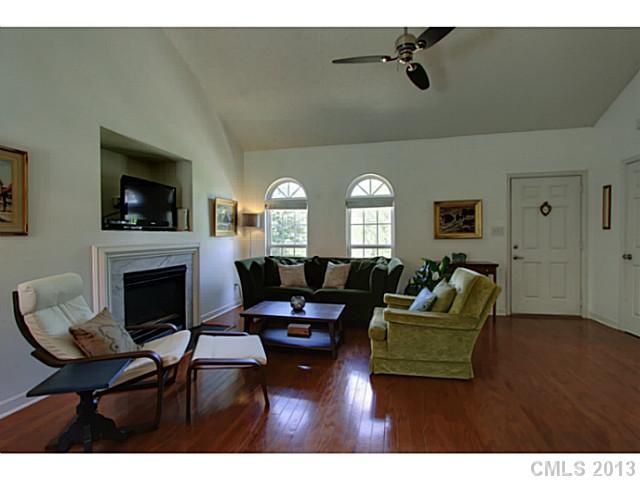14432 Planters Knob Ln, Charlotte, NC 28273