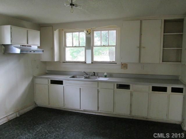 346 Chestnut Ave, Kannapolis, NC 28081