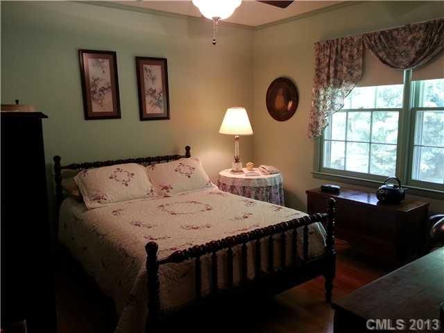 3125 Connecticut Ave #5, Charlotte, NC 28205