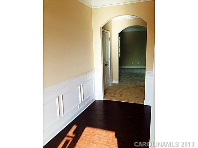 5902 Pepperpike Ave #228, Charlotte, NC 28213