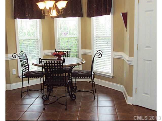 1113 S Windsor Dr, Kannapolis, NC 28081
