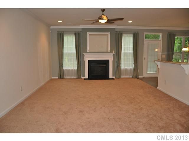 1425 Morningside Meadow Ln, Matthews, NC 28104