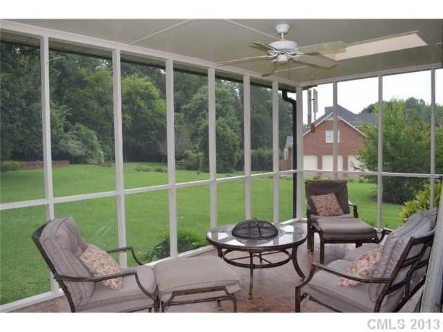 812 Hanover Dr, Concord, NC 28027