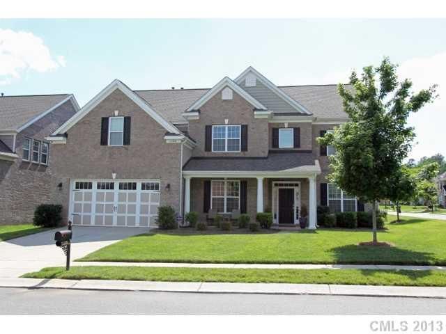 11404 Ashbourne Hall Rd, Charlotte, NC 28277