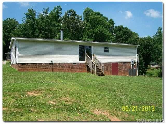 1403 Katelyn Ln, Iron Station, NC 28080