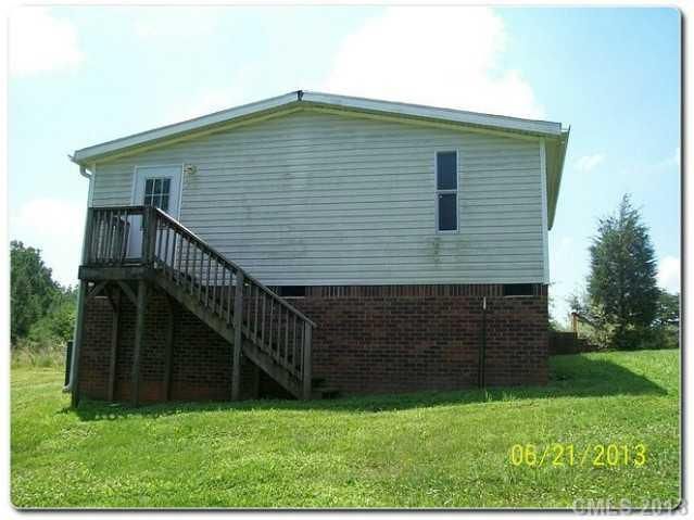 1403 Katelyn Ln, Iron Station, NC 28080