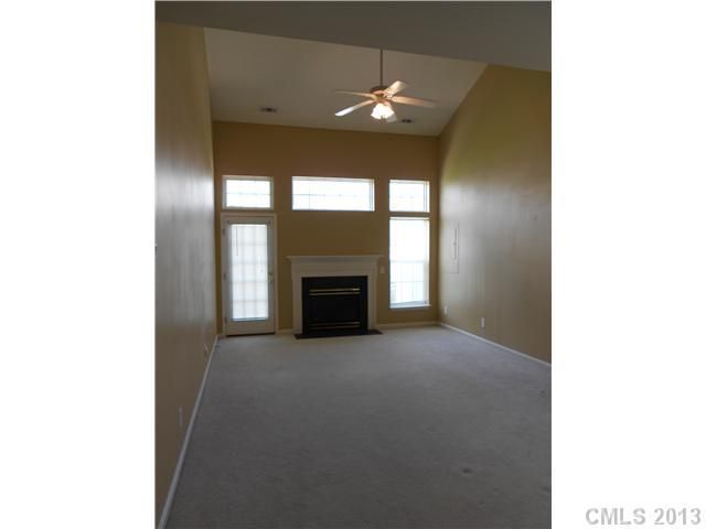 4216 Center Pl, Harrisburg, NC 28075