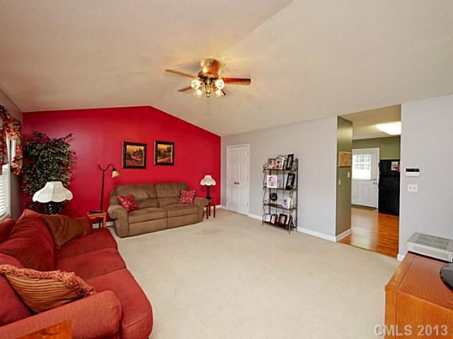121 Fox Chase Dr, Rock Hill, SC 29730