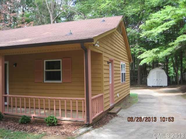 7207 Bradley Ct, Charlotte, NC 28227