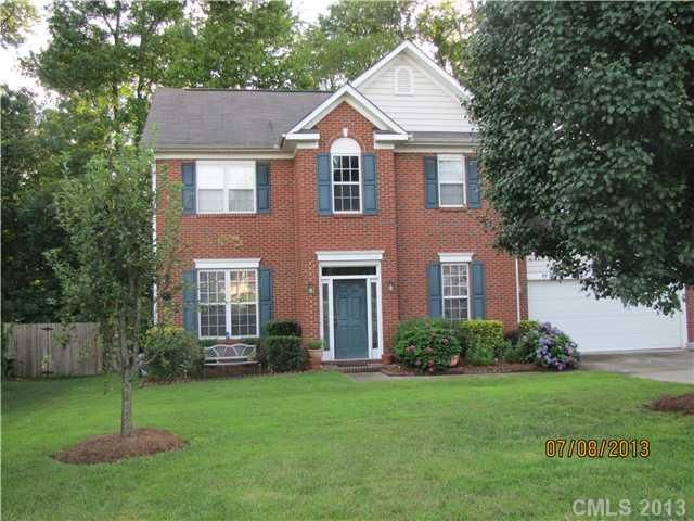 12140 Old Willow Rd, Charlotte, NC 28269