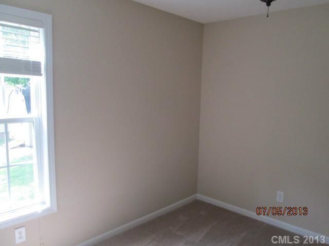2046 Samantha Dr, Kannapolis, NC 28083
