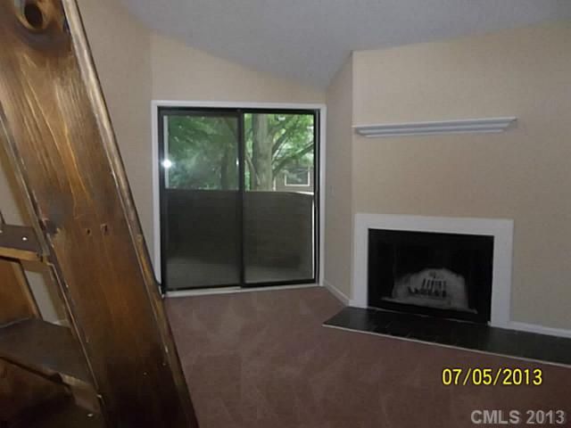 4509 Sharon Chase Dr #E, Charlotte, NC 28215