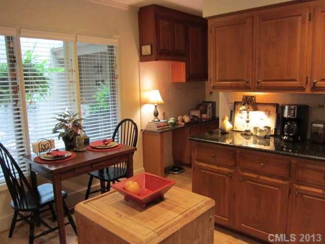 5300 Wingedfoot Rd, Charlotte, NC 28226