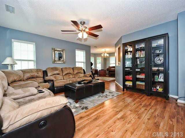 2859 NW Eagle View Pl, Concord, NC 28027