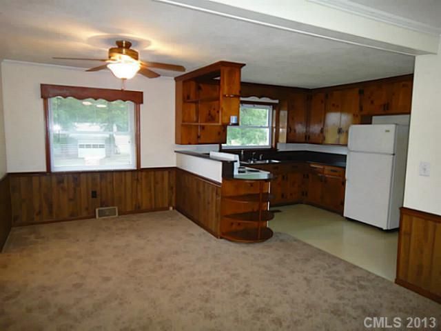 8400 Reed Mine Rd, Midland, NC 28107