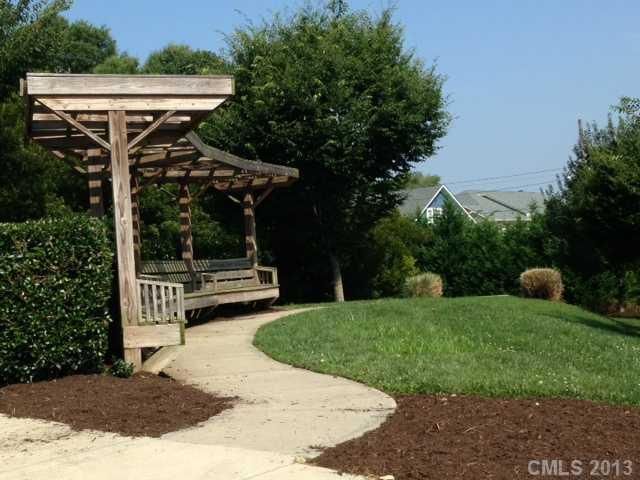 617 Raphael Pl #617, Charlotte, NC 28205