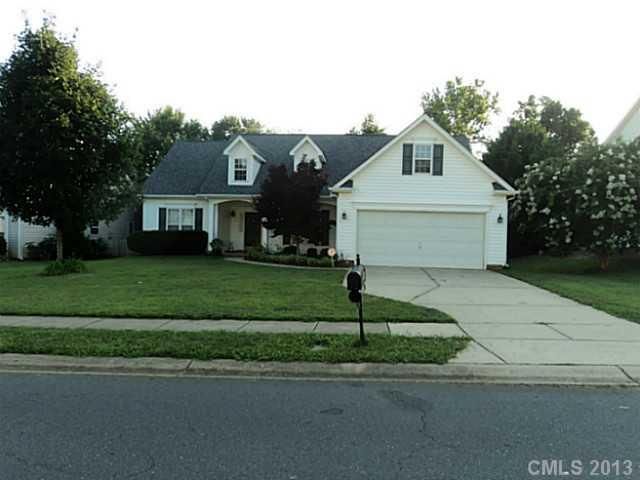 9506 Mitchell Glen Dr #134, Charlotte, NC 28277