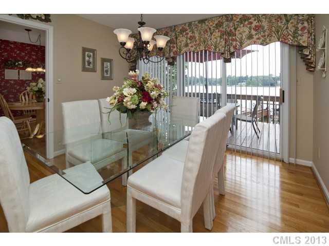 4522 Ivy Run Ln, Denver, NC 28037