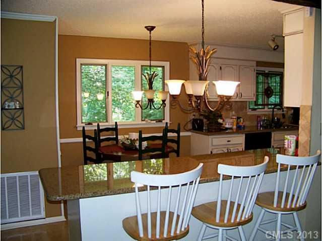 4523 Belhaven Forest Dr, Gastonia, NC 28056