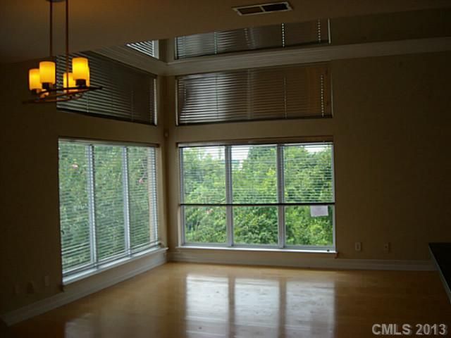 3552 Davidson St #3552, Charlotte, NC 28205