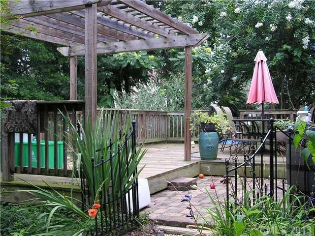 549 Holburn Ct, Concord, NC 28025
