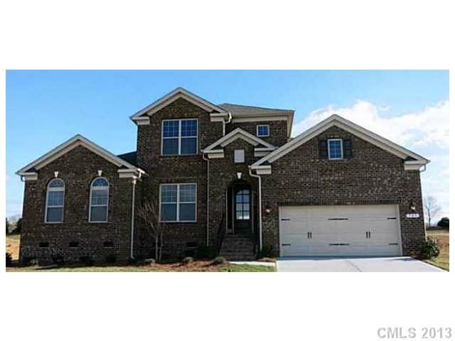 709 Five Leaf Ln, Waxhaw, NC 28173