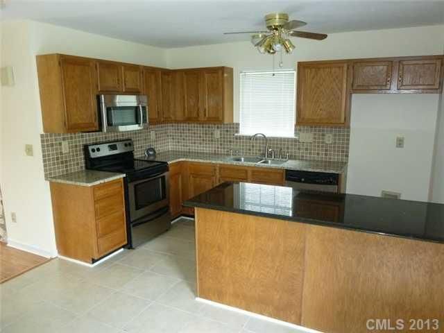 8260 Golf Ridge Dr #., Charlotte, NC 28277
