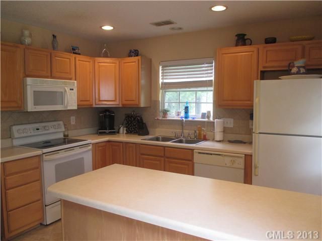 12115 Bottlebrush Pl #1301, Charlotte, NC 28277