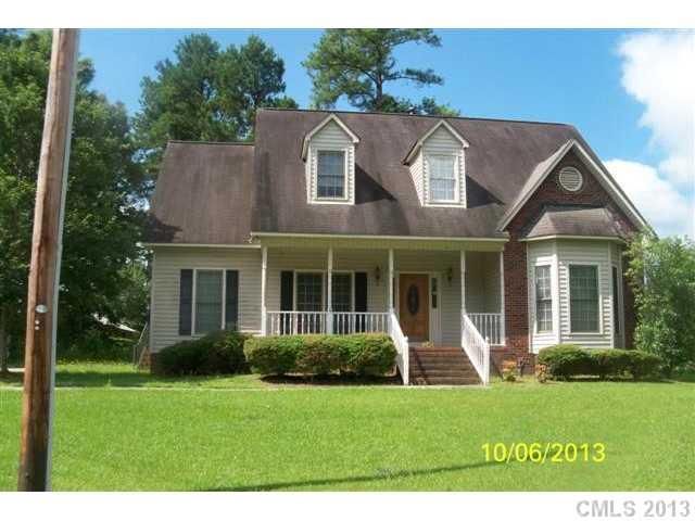 1195 Hummingbird Ln, Rock Hill, SC 29732