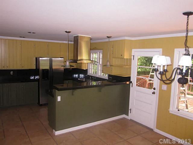 518 Seneca Pl, Charlotte, NC 28210