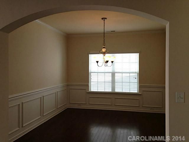 14610 Green Birch Dr #32, Pineville, NC 28134