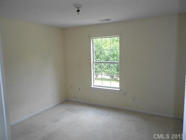 525 Ligustrum St, Charlotte, NC 28206