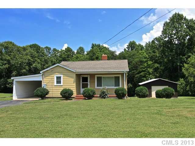 1204 Goodman Rd, Charlotte, NC 28214