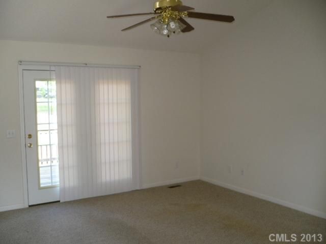 186 N Little Texas Rd, Kannapolis, NC 28083