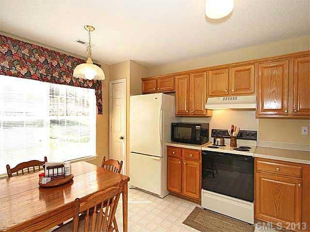 10222 Danesway Ln, Cornelius, NC 28031