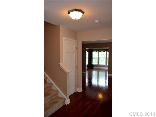 9918 Barbee Dr, Charlotte, NC 28269