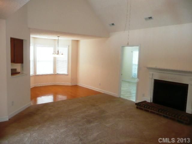 12634 Hill Pine Rd, Midland, NC 28107
